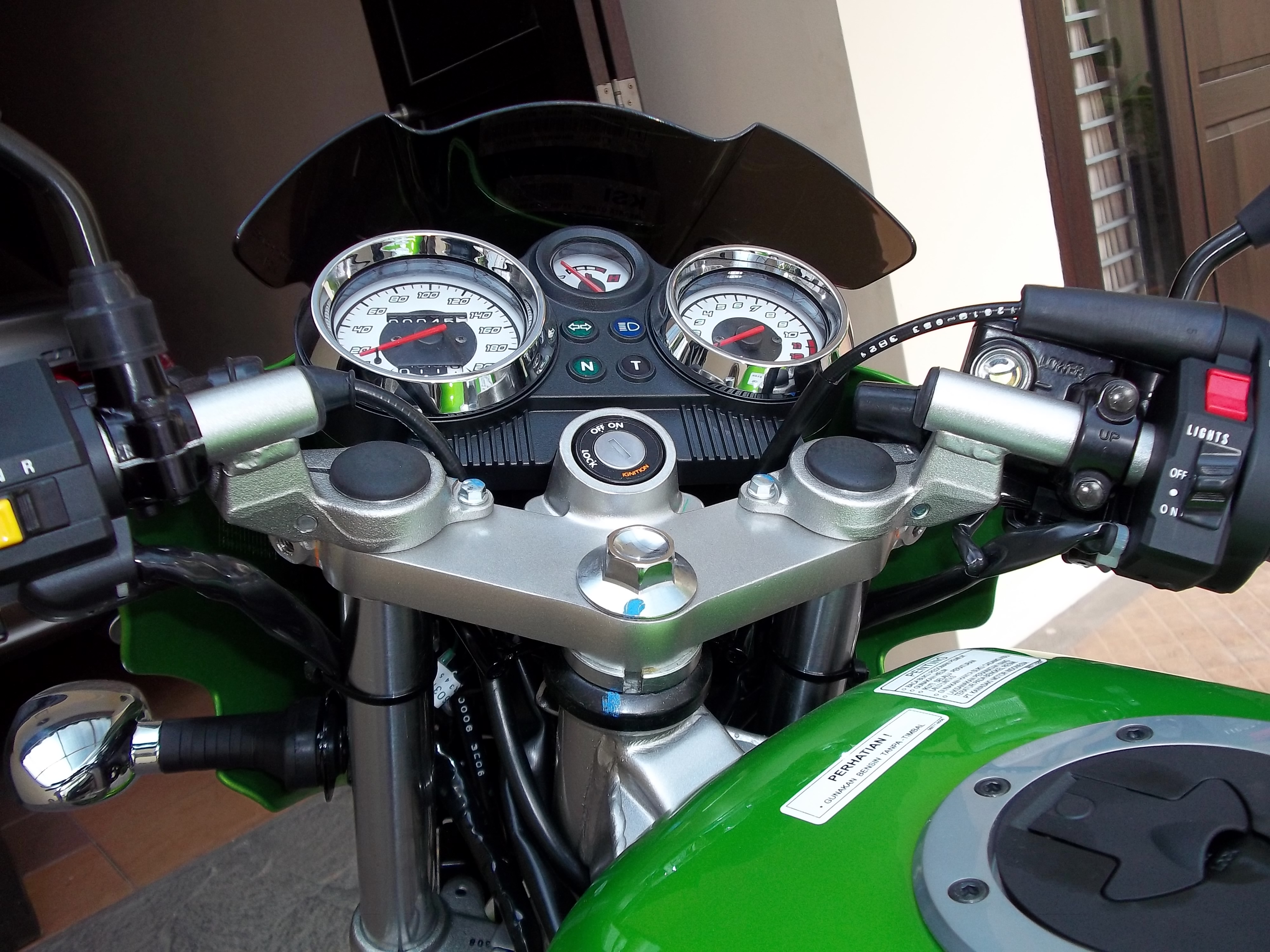 Alasan Memilih Kawasaki Ninja 150 L Di Tahun 2013 The Green Blog