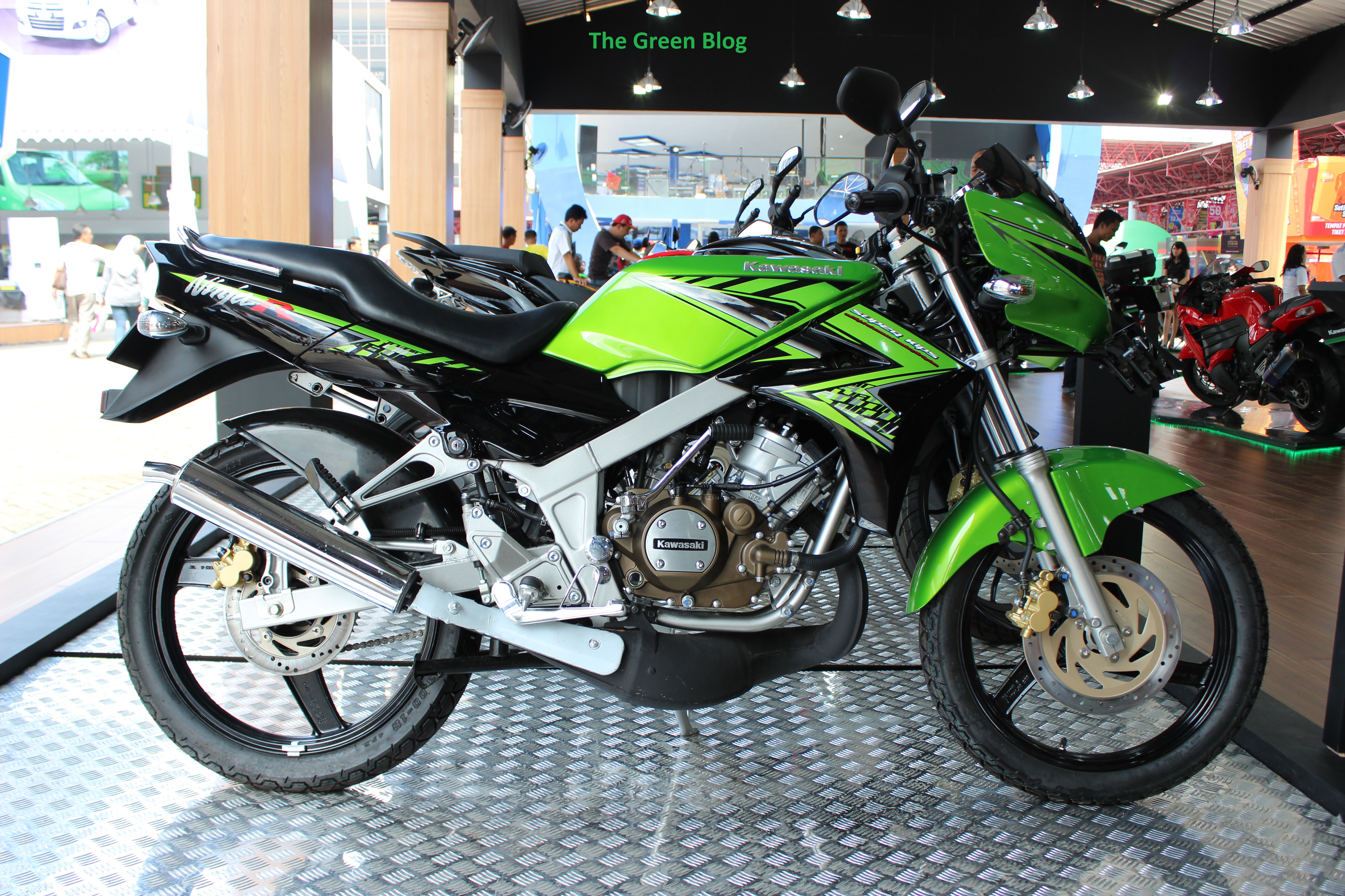 Komparasi Fisik Kawasaki Ninja 150 Series 5 Tahun Terakhir The